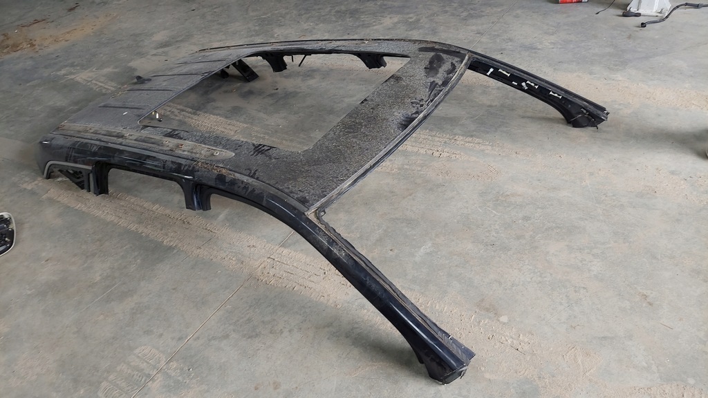 фото №4, Grand cherokee wk2 11-20r крыша панорама обрезанный