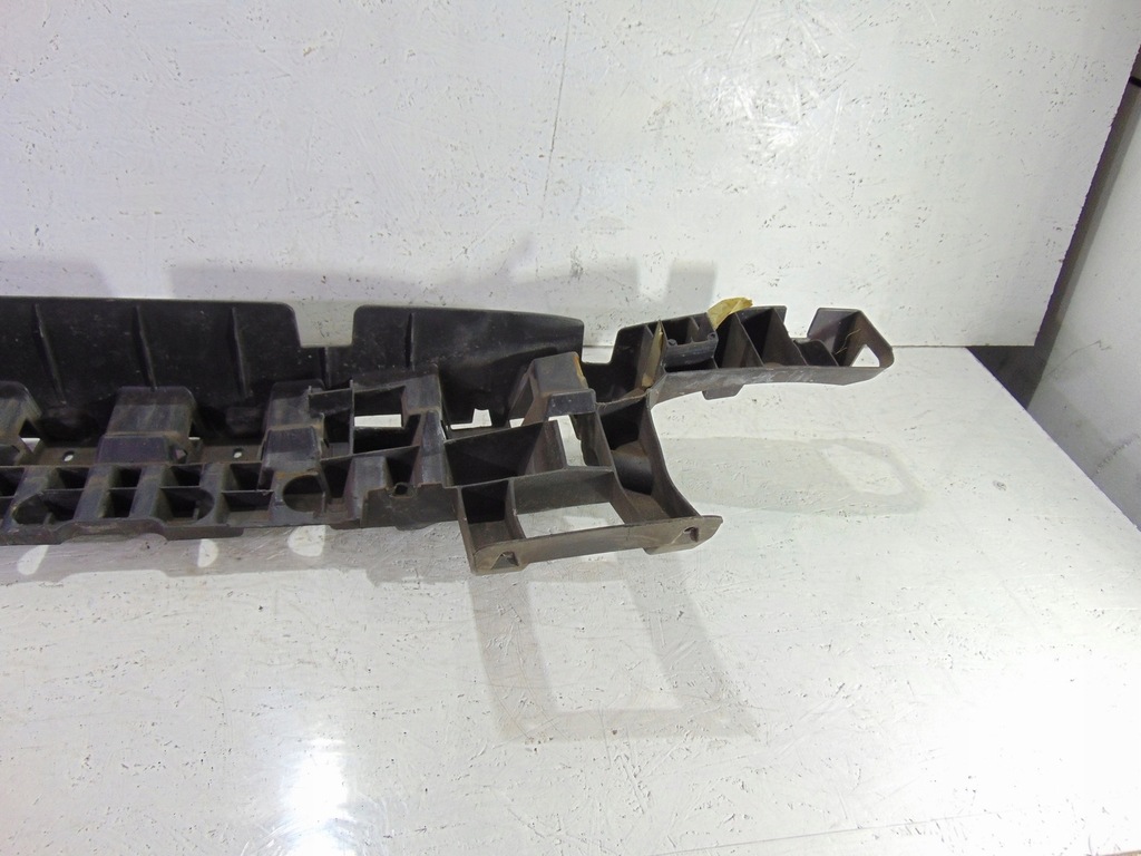 фото №7, Напрямна бампера задня jeep grand cherokee wk