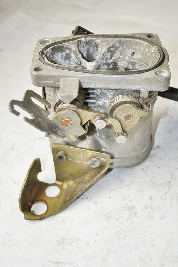 Bmw e36 дроссельная заслонка 3284010237 1247756 0280140575 Цена