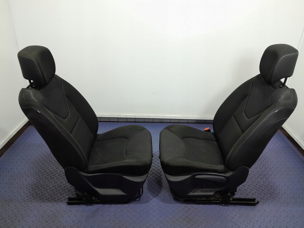 фото №11, Renault clio iv hb 5d сиденья заднее сиденье комплект