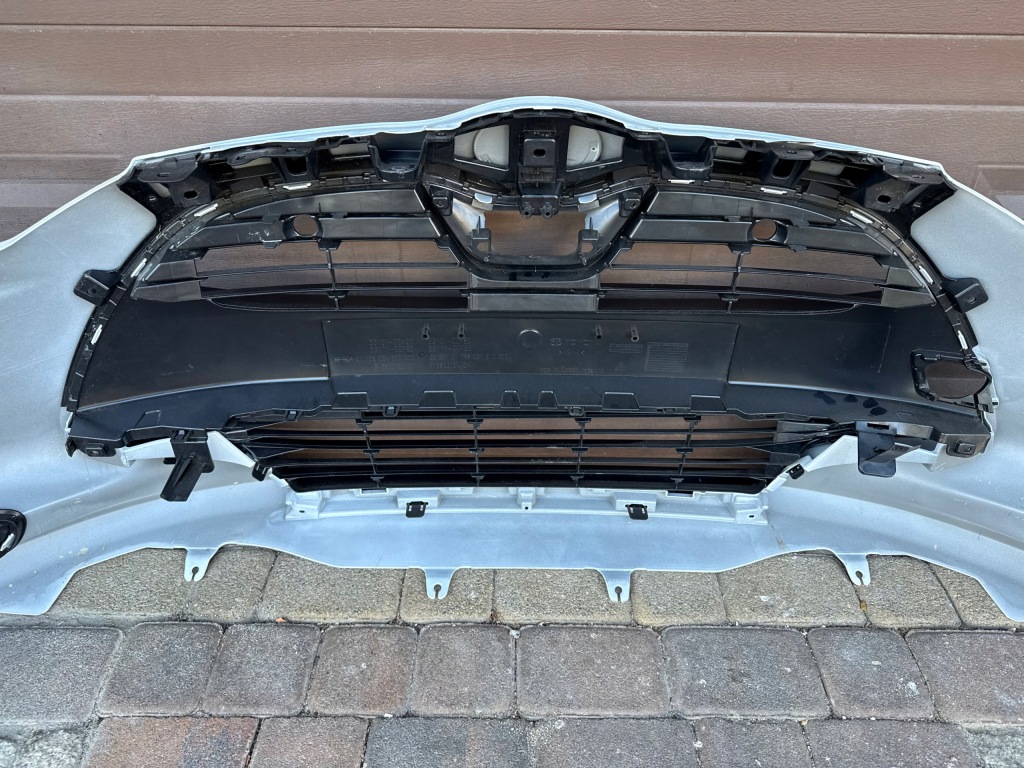 фото №11, Бампер перед передний mazda 2 ii 52119-k0050 white перламутр