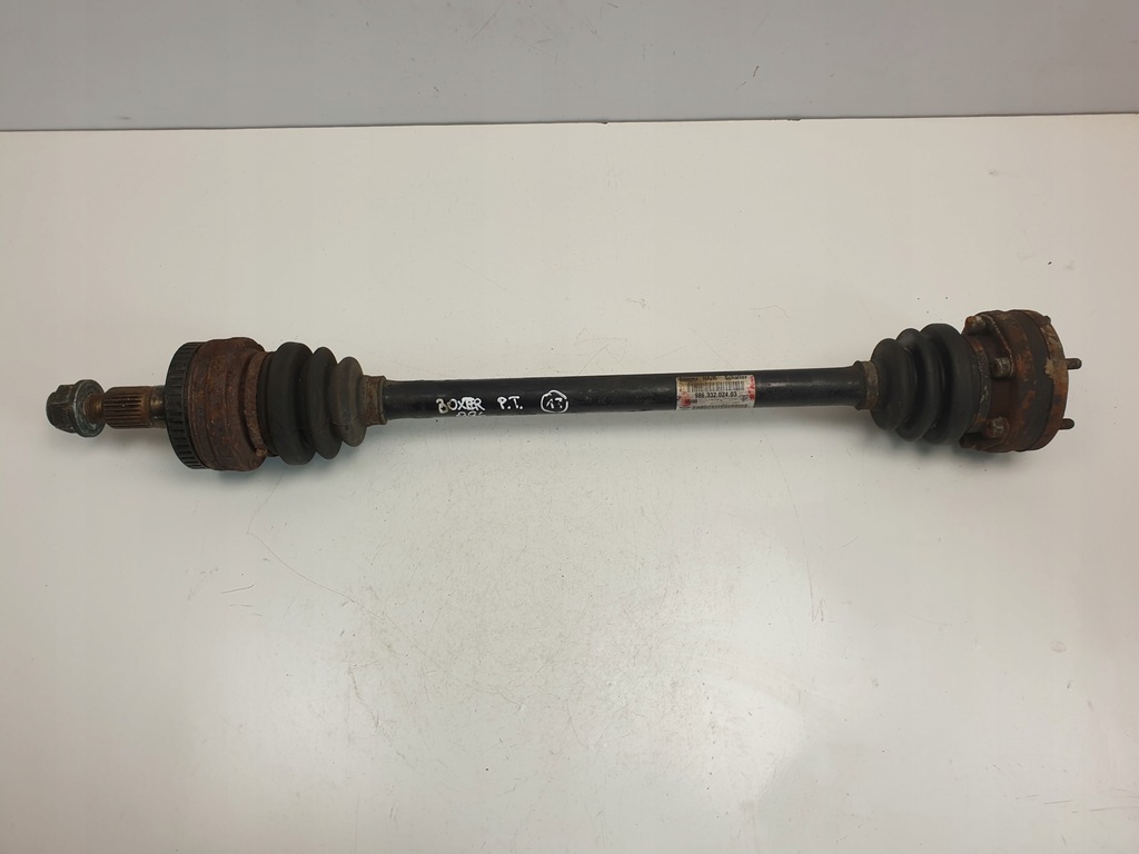 фото №1, Porsche boxster 986 2.5 задня привідний вал półośka права