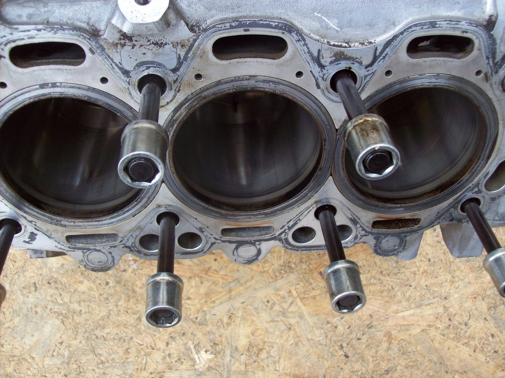 фото №9, Alfa romeo giulia quadrifoglio 2.9 блок двигателя