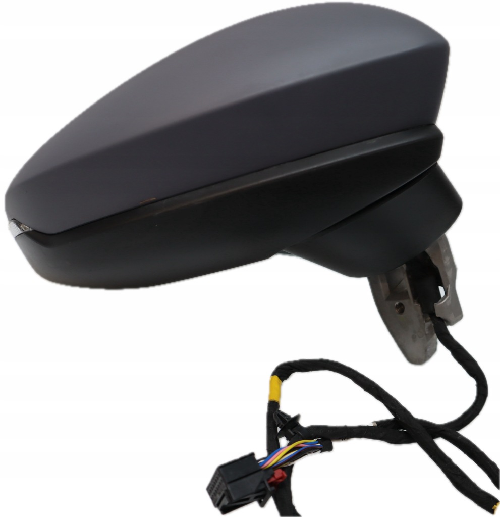 фото №1, Audi a3 8y 2020- фотохромный _ оригинал europa