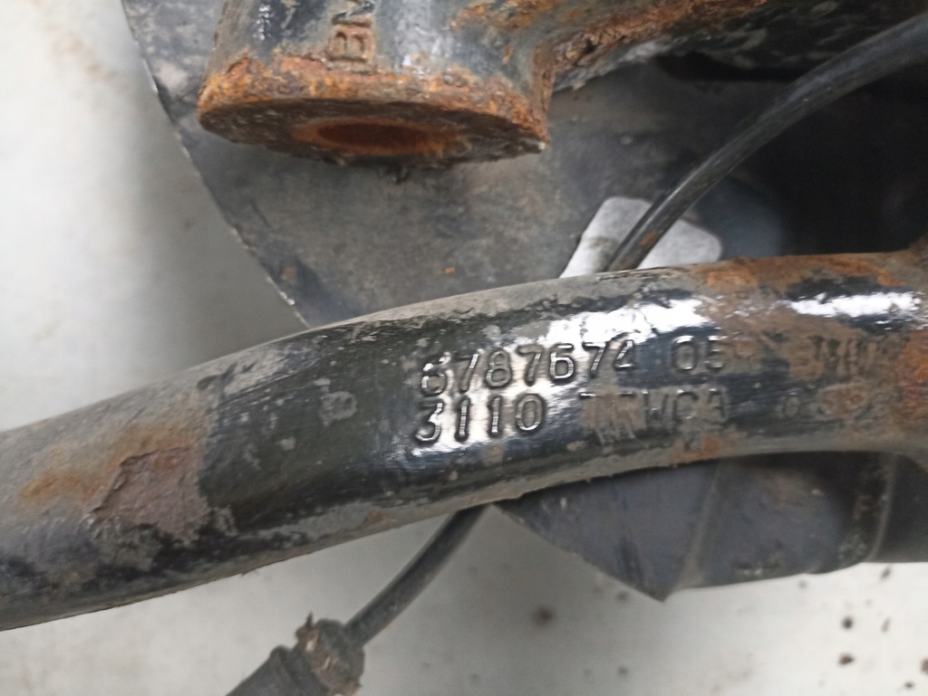 фото №7, Bmw f25 поворотный кулак диск рычаг правая 6855954