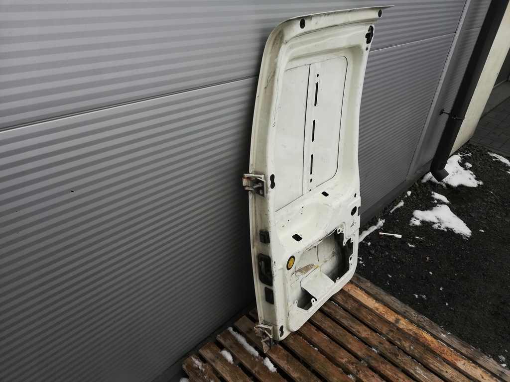 фото №8, Ford connect mk1 t220 дверь правое задние