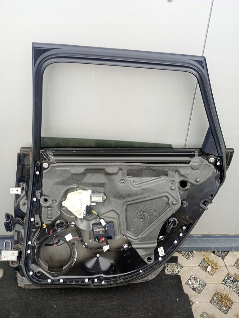 фото №13, Дверь правое задние audi a6 c6 allroad kombi lz7l