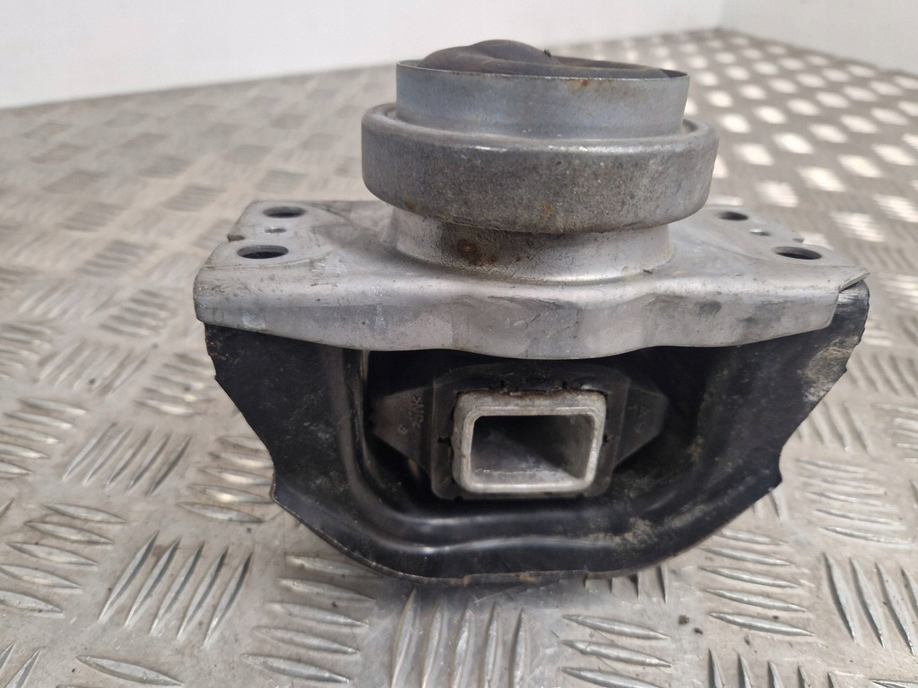 фото №6, Citroen ds5 2012 кронштейн / кронштейн двигателя