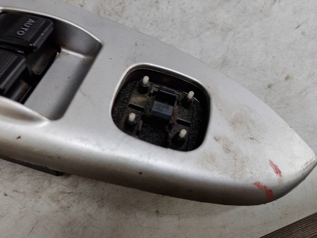 фото №6, Mazda premacy панель керування вікон cb8166350a europa