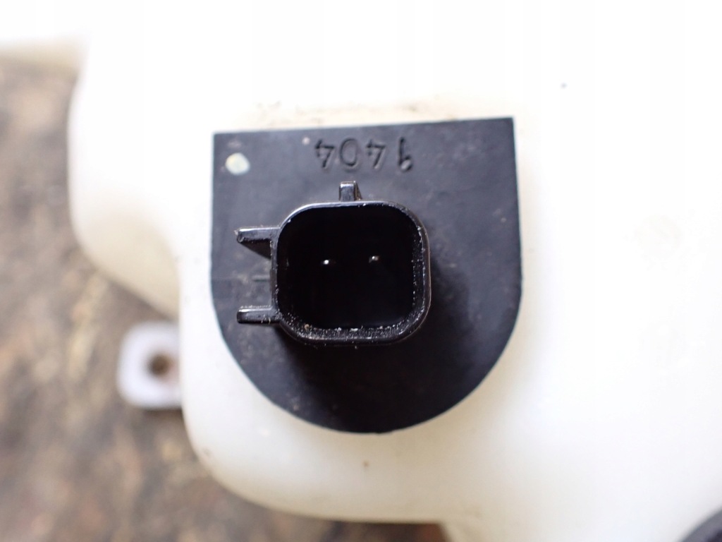 Бачок рідина do sprydkiwaczy dodge charger ii gen vi 68082461ad 6742 в Україні