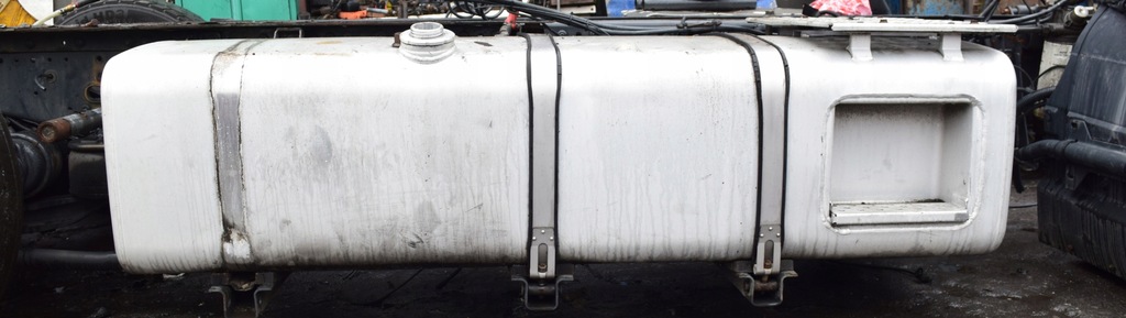 фото №1, Бак пального iveco stralis low кришка mega 770l