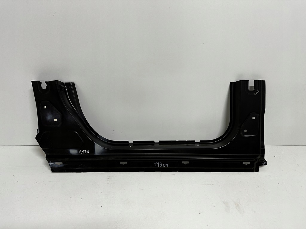 фото №1, Mercedes a klasa w176 правый порог блок двигателя новый