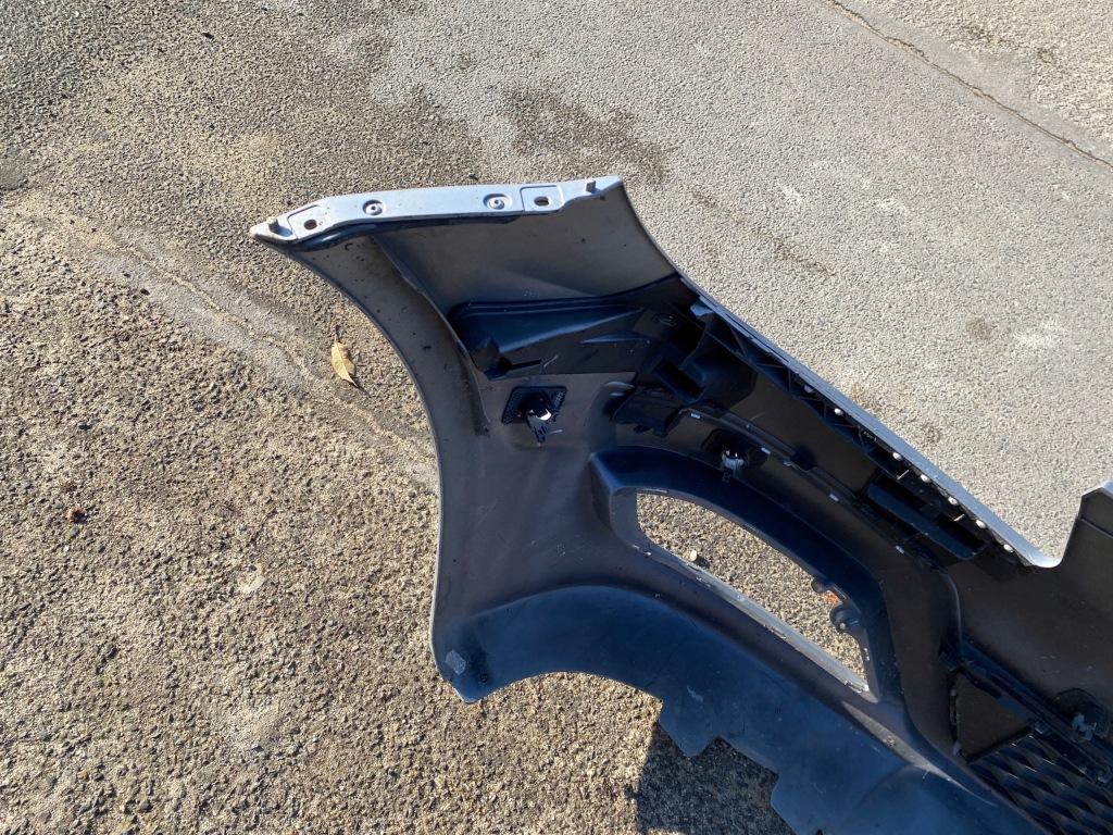 Mercedes 169 a klasa рестайлінг  бампер решітка хром перед 1698858725 оригінал Оригінал