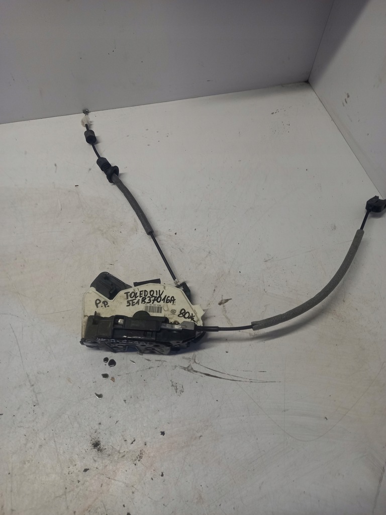 фото №1, Замок дверь правый перед seat toledo iv 5e1837016a