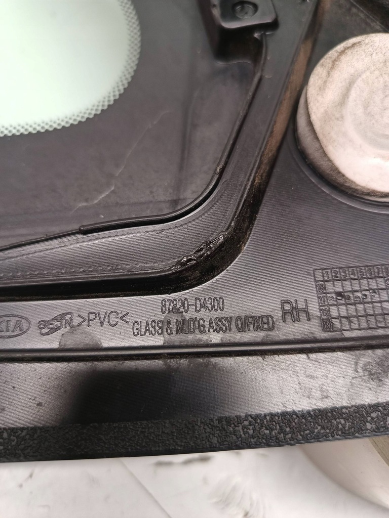 фото №7, Kia optima iv kombi скло кузовна правий задня 87820-d4300 2018r