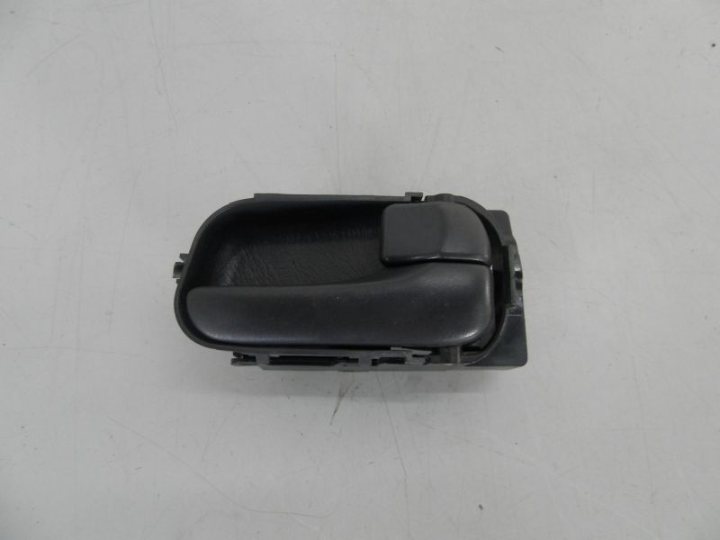 фото №1, Nissan primera p11 ручка дверь внутренняя правая перед 97-99 lift