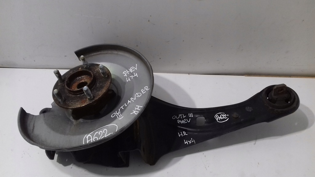 фото №1, Mitsubishi outlander iii поворотний кулак ступиця задня правий