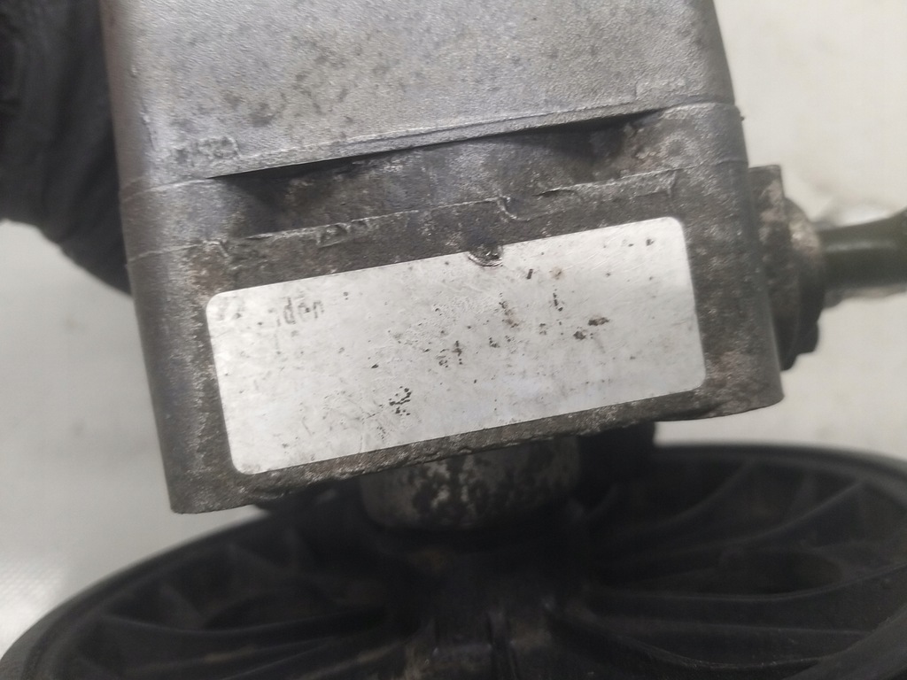 фото №10, Насос підсилювача 2.4 d5 163km d5244t volvo v70 ii xc70 s80 9485757