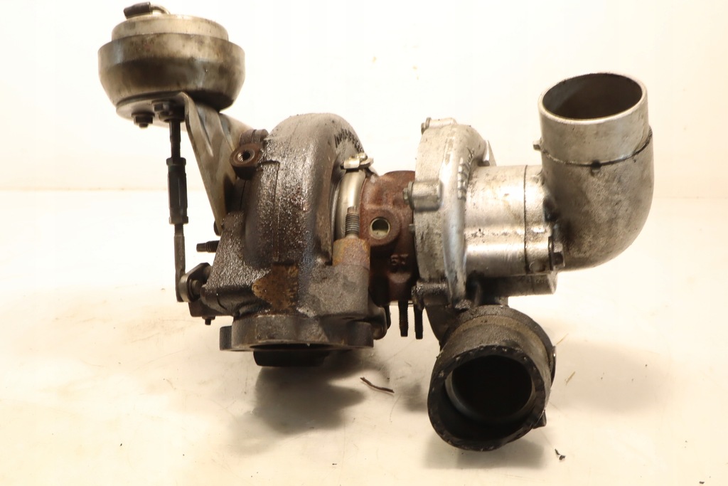 фото №6, Турбонагнетатель toyota avensis ii t25 2.0d4d 17201-0r020