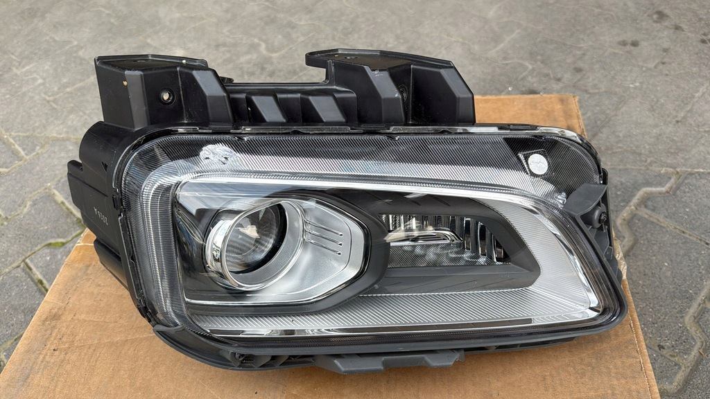 фото №1, Hyundai kona 2018- full led лампа правая j9921-21120