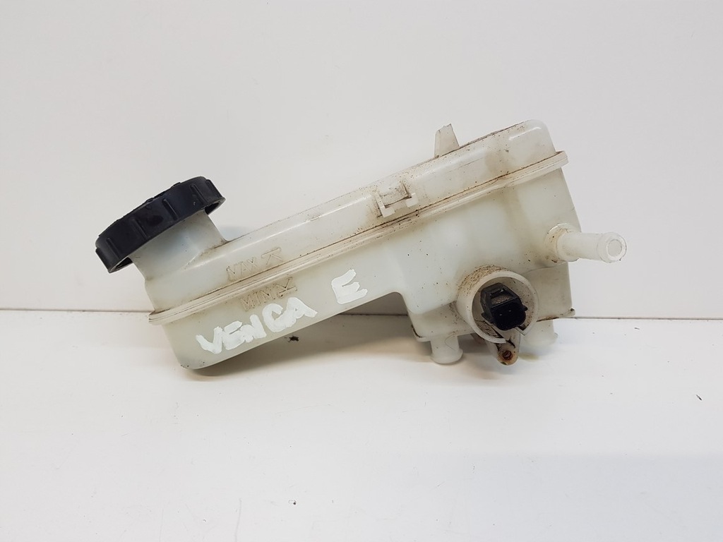 фото №1, Kia venga hyundai ix20 бак жидкость тормозной