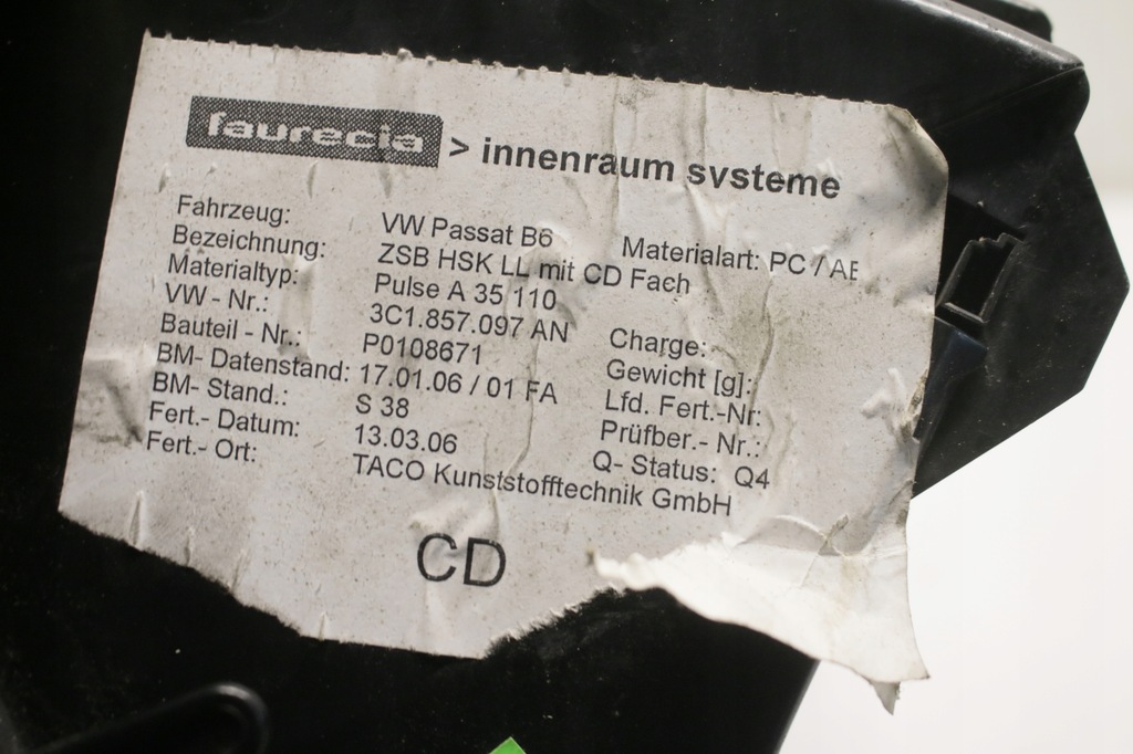 фото №6, Бардачок пасажира vw passat b6