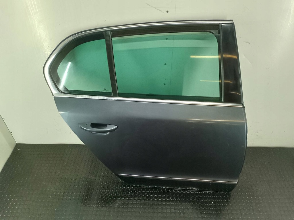 фото №9, Дверь правый задняя skoda superb ii lf8j sedan