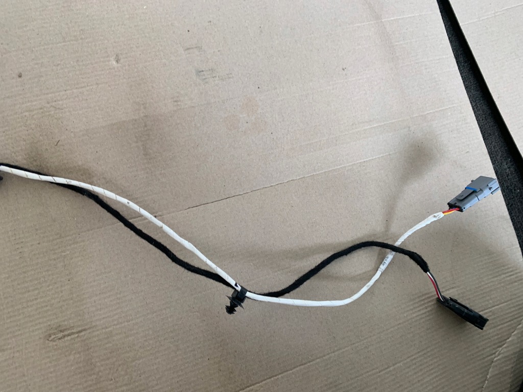 фото №14, Ford mustang mach-e 2021r молдинг рамка защита ручка дверь левый задняя задняя