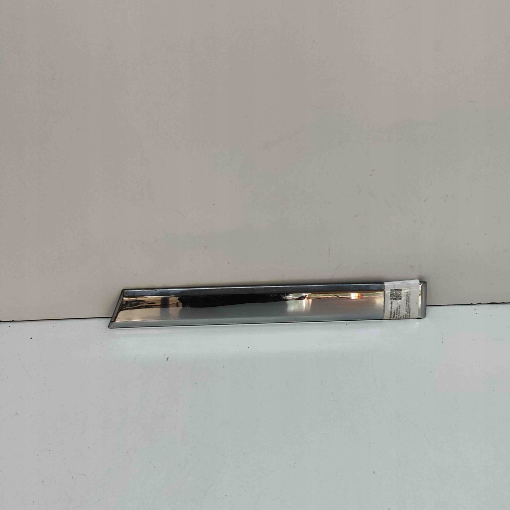 Купить Молдинг задних левых дверь jeep commander xk, xh 55157383aa 32596264