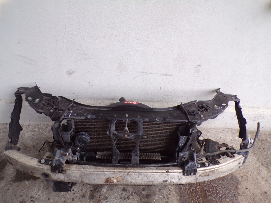 фото №1, Pas передній радіатор mercedes w211 дизель комплект