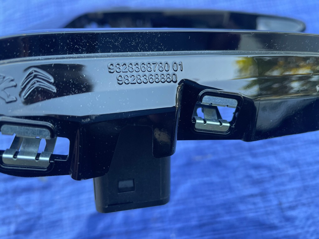 фото №4, Peugeot 208 ii панель рамка радіо