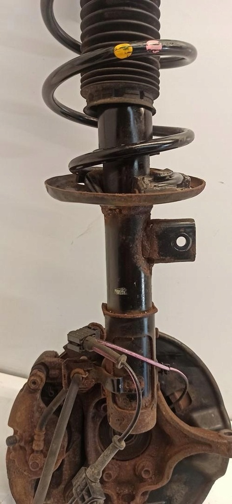 фото №8, Mazda 3 поворотный кулак правый перед 2.0 b 2015