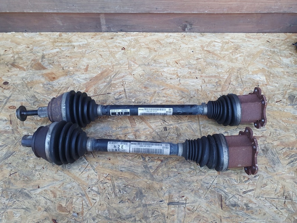 Купити Привідний вал шарнір лівий правий 4.2 3d0407271f 3d0407272f