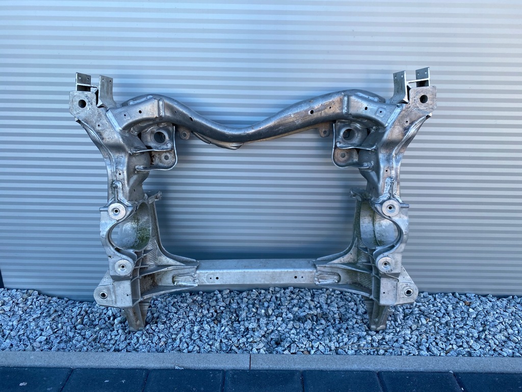 фото №1, Mercedes w222 4x4 4matic підрамник балка перед передній