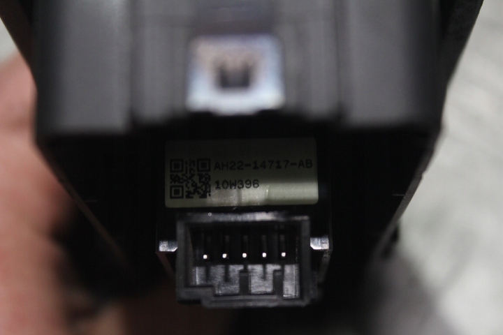 фото №2, Панель керування вікон правий задня discovery iv