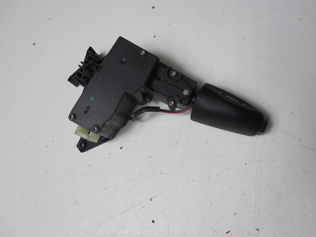 фото №8, Кути важіль радіо seat alhambra 99r