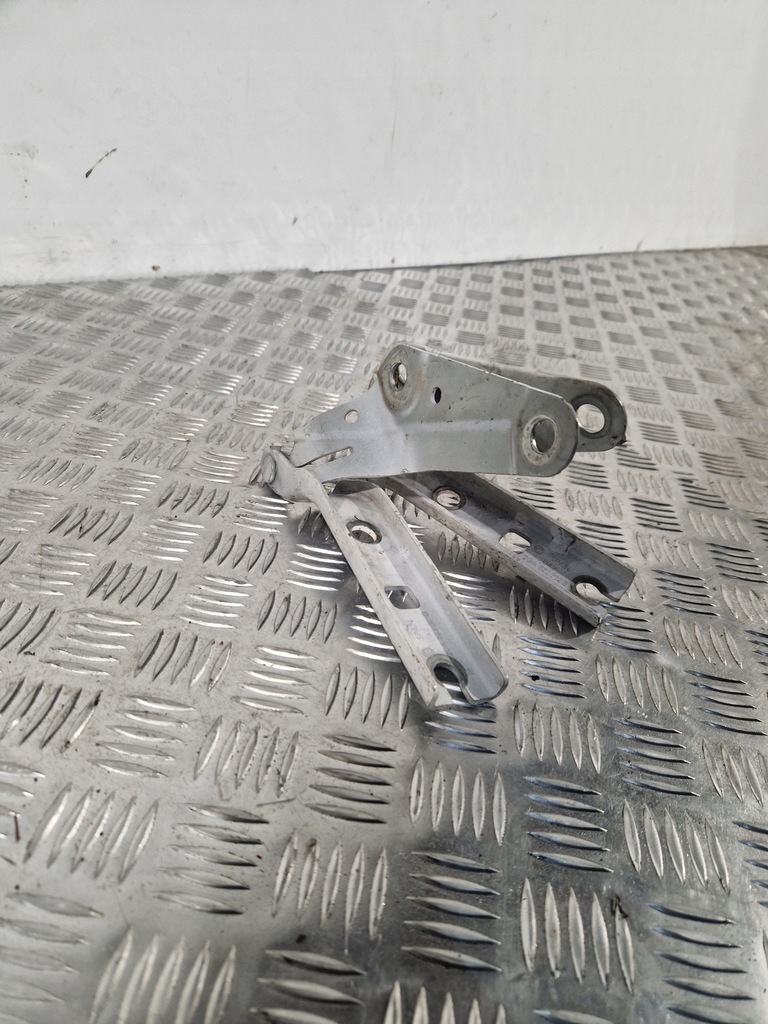 фото №1, Петли капот комплект vw t-roc