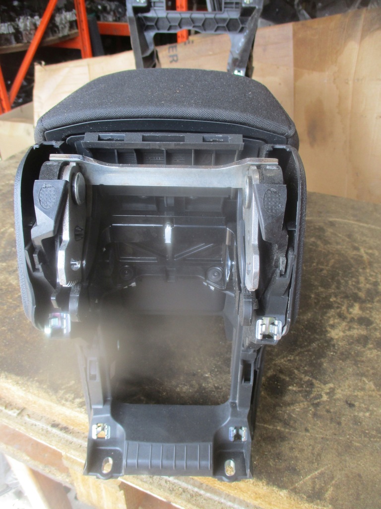 фото №6, Туннель средний подлокотник vw t-roc