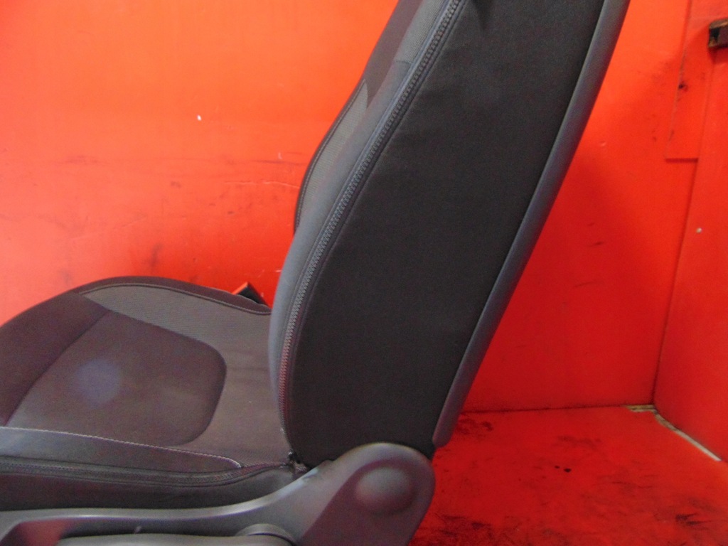 фото №14, Renault captur 1 i 13- сиденье левый водителя europa