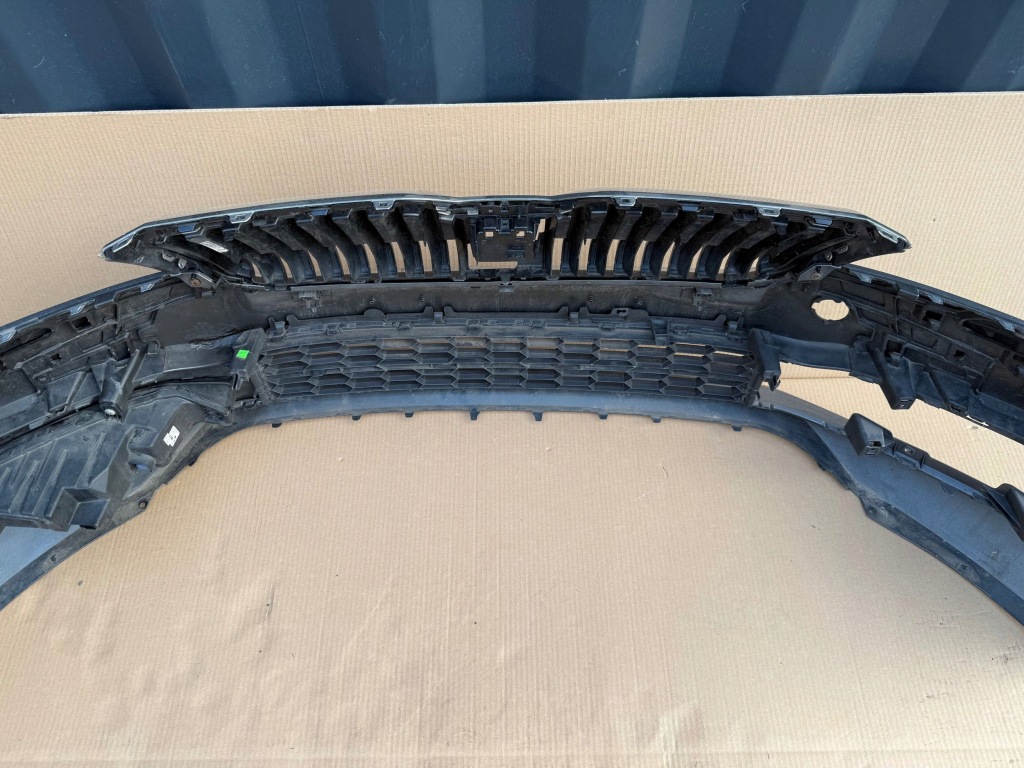 Бампер решётка радиатора led skoda superb b8 3v 2019- оригинал Недорого