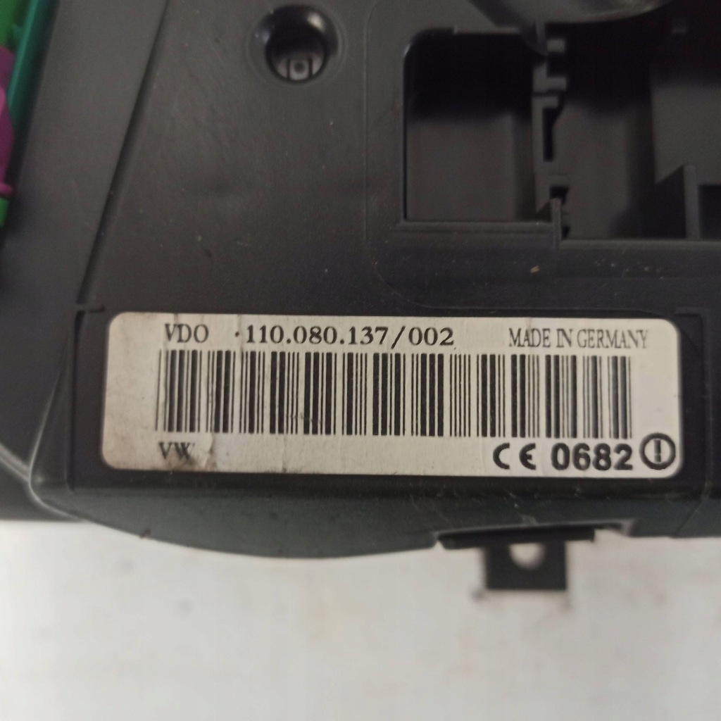 Volkswagen passat b5 рестайлинг  панель приборы 3b0920826a Оригинал