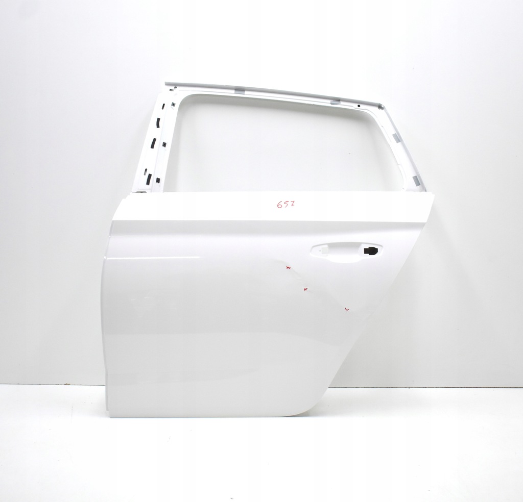 фото №1, Oryg задние левая дверь skoda scala 657 задняя