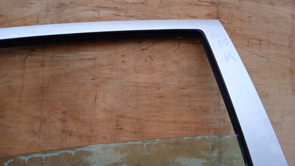 фото №9, Opel astra h hb дверь задняя правый z157