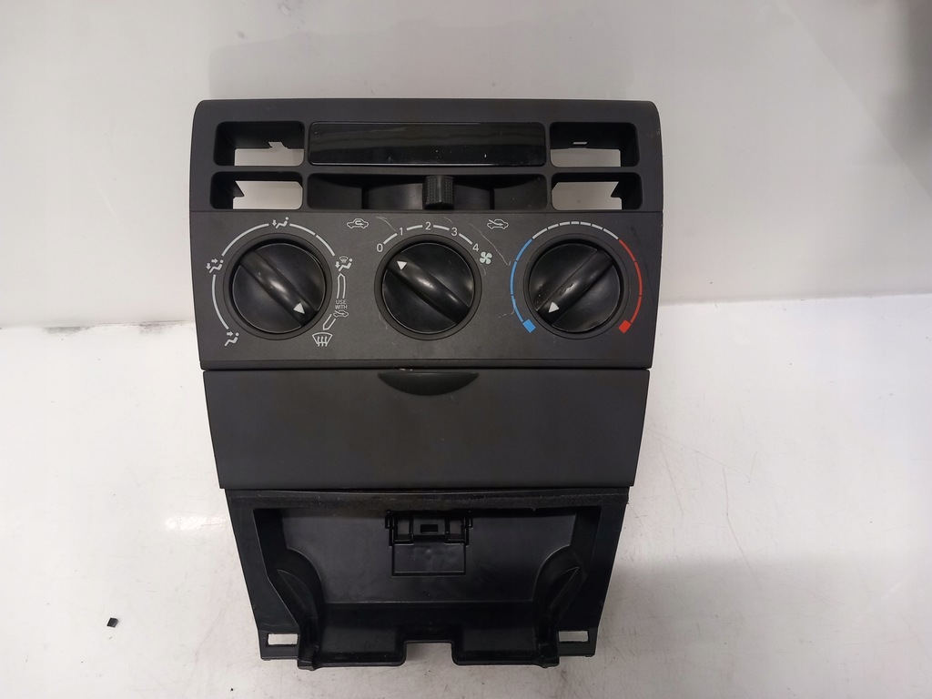 фото №1, Панель керування обдув toyota corolla