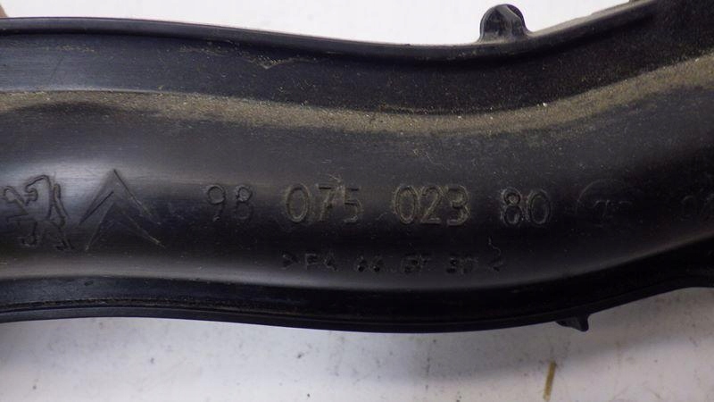 фото №9, Корпус термостата труба трубка citroen c3 iii 1.2 thp 9807502380