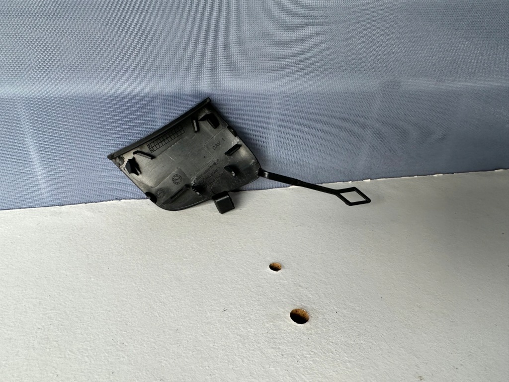 фото №2, Заглушка фаркоп перед a1778856500 mercedes w177 a