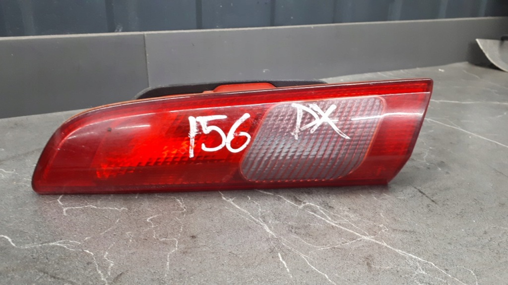 Лампа w klepe правый задний  alfa romo 256 Цена