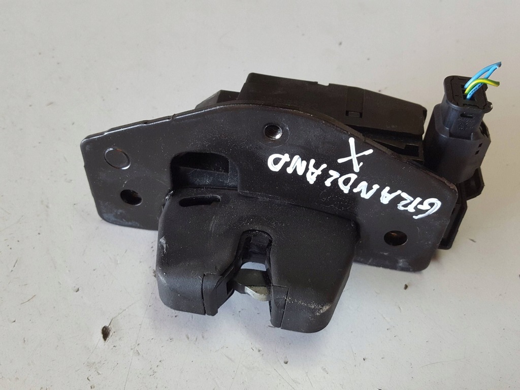 фото №1, Opel grandland x 17-21r замок крышки багажника задняя