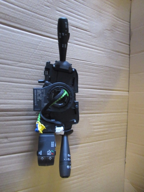 фото №1, Dacia dokker переключатель с лента