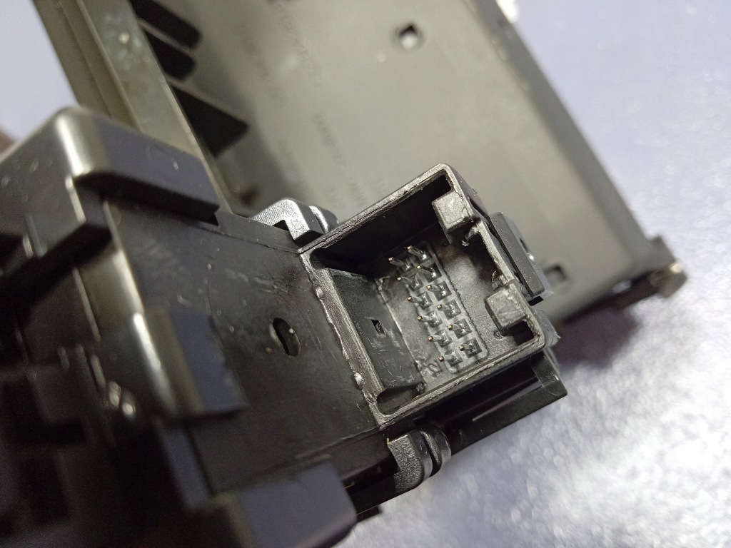 фото №8, Vw golf vii sportsvan рамка панель туннель 517864263c